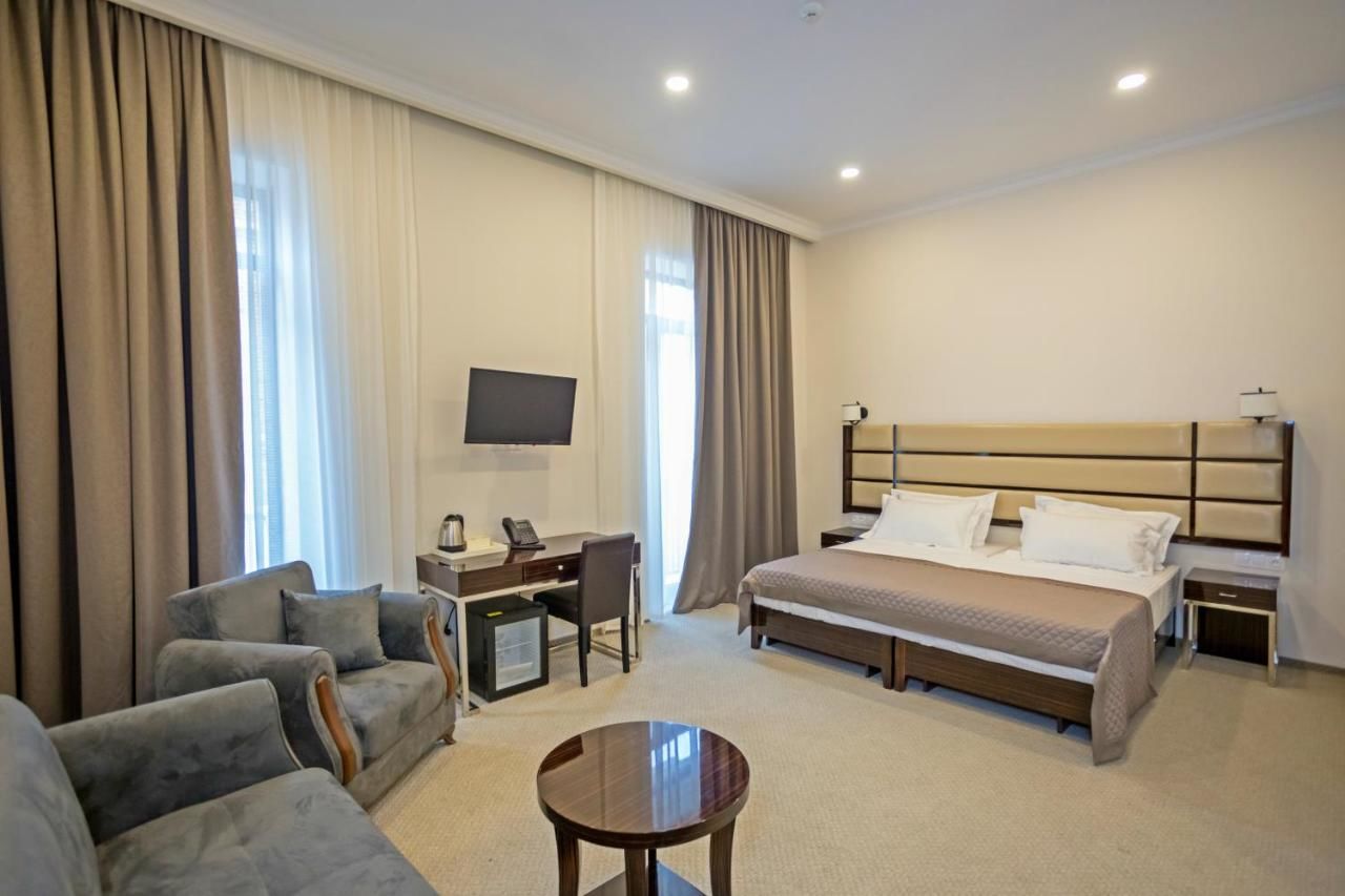Отель Hotel Genio Тбилиси