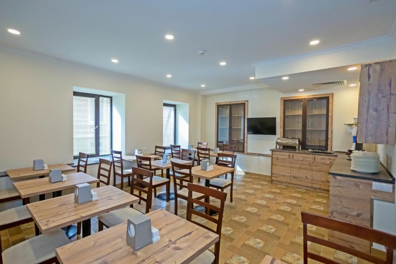 Отель Hotel Genio Тбилиси-28