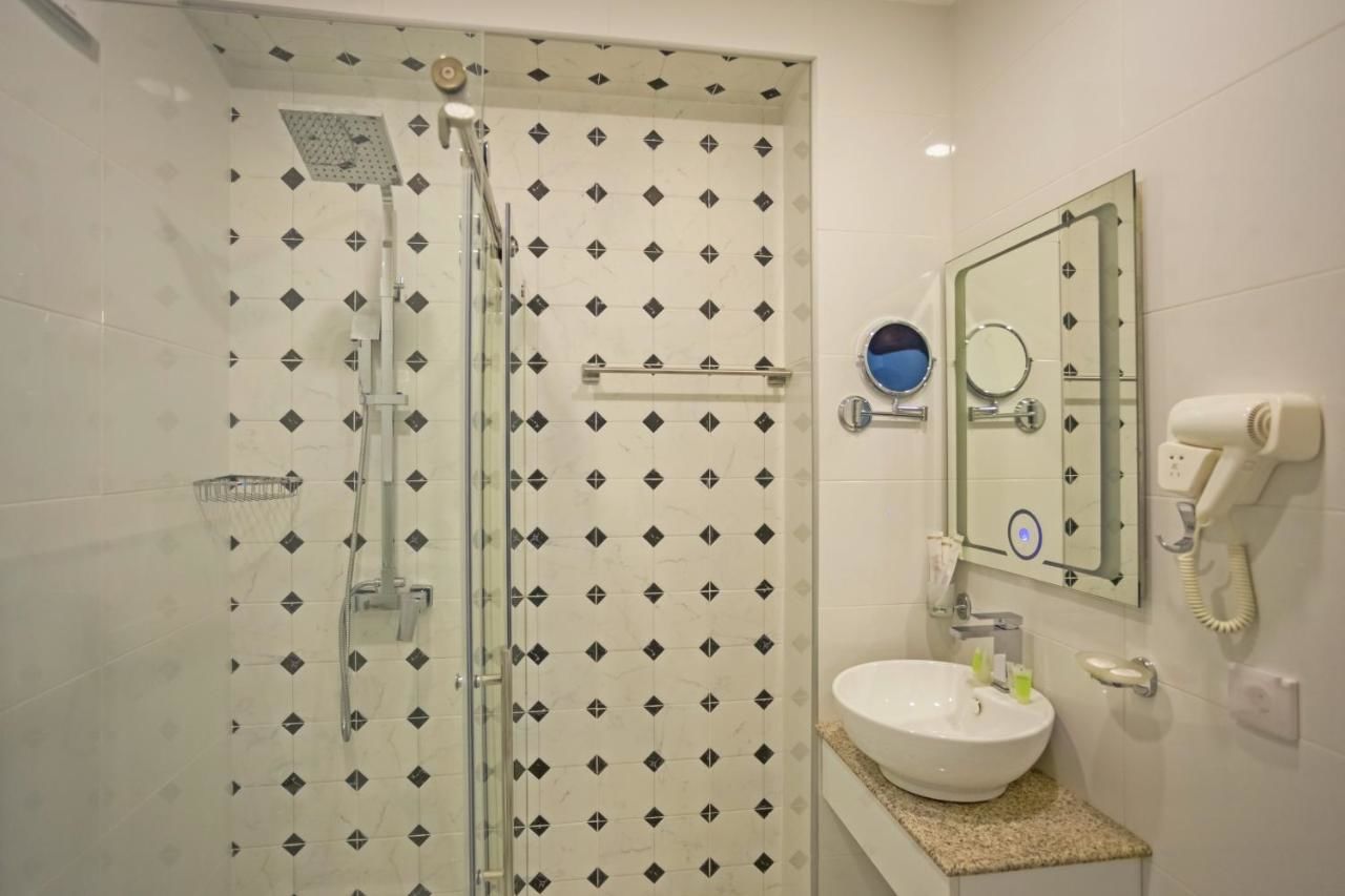 Отель Hotel Genio Тбилиси-30